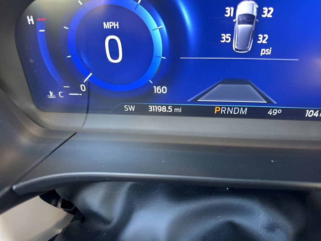 Used 2020 Ford Escape Titanium image 25