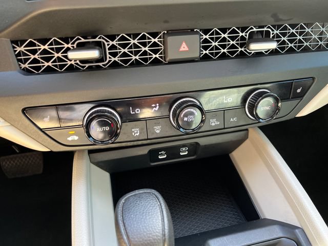 Certified 2023 Honda Accord EX image 27