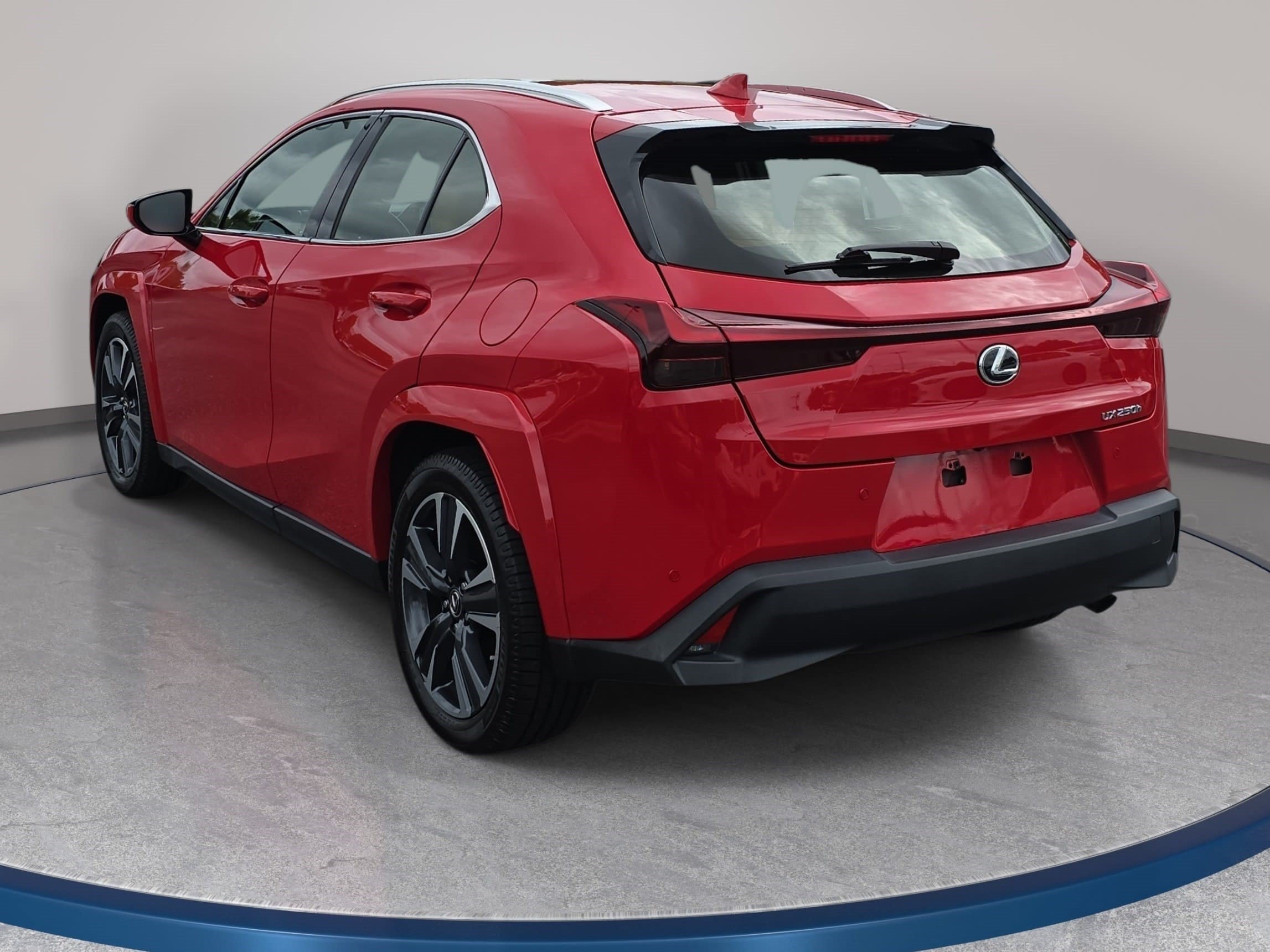 Used 2023 Lexus UX 250h FWD w/ Accessory Package (Z2) image 7
