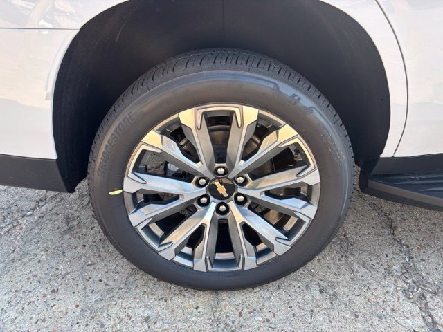 New 2026 Chevrolet Tahoe High Country w/ Sun And Tow Package AWD/4WD image 9