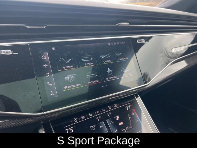 Used 2023 Audi SQ8 Prestige w/ Prestige Package image 10