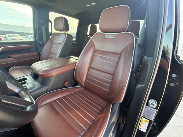 Used 2024 GMC Sierra 2500 Denali Ultimate AWD/4WD image 22