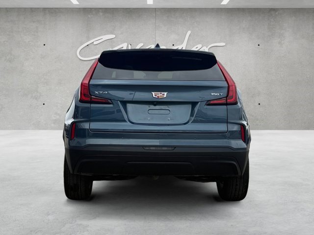 Certified 2024 Cadillac XT4 Luxury w/ Cold Weather Package image 16