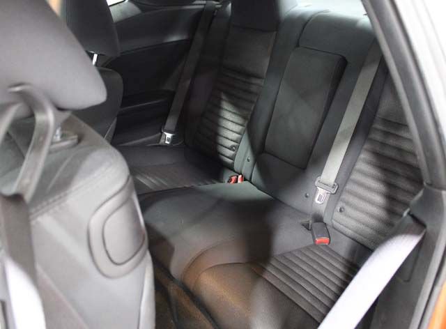 Used 2011 Dodge Challenger RWD image 12