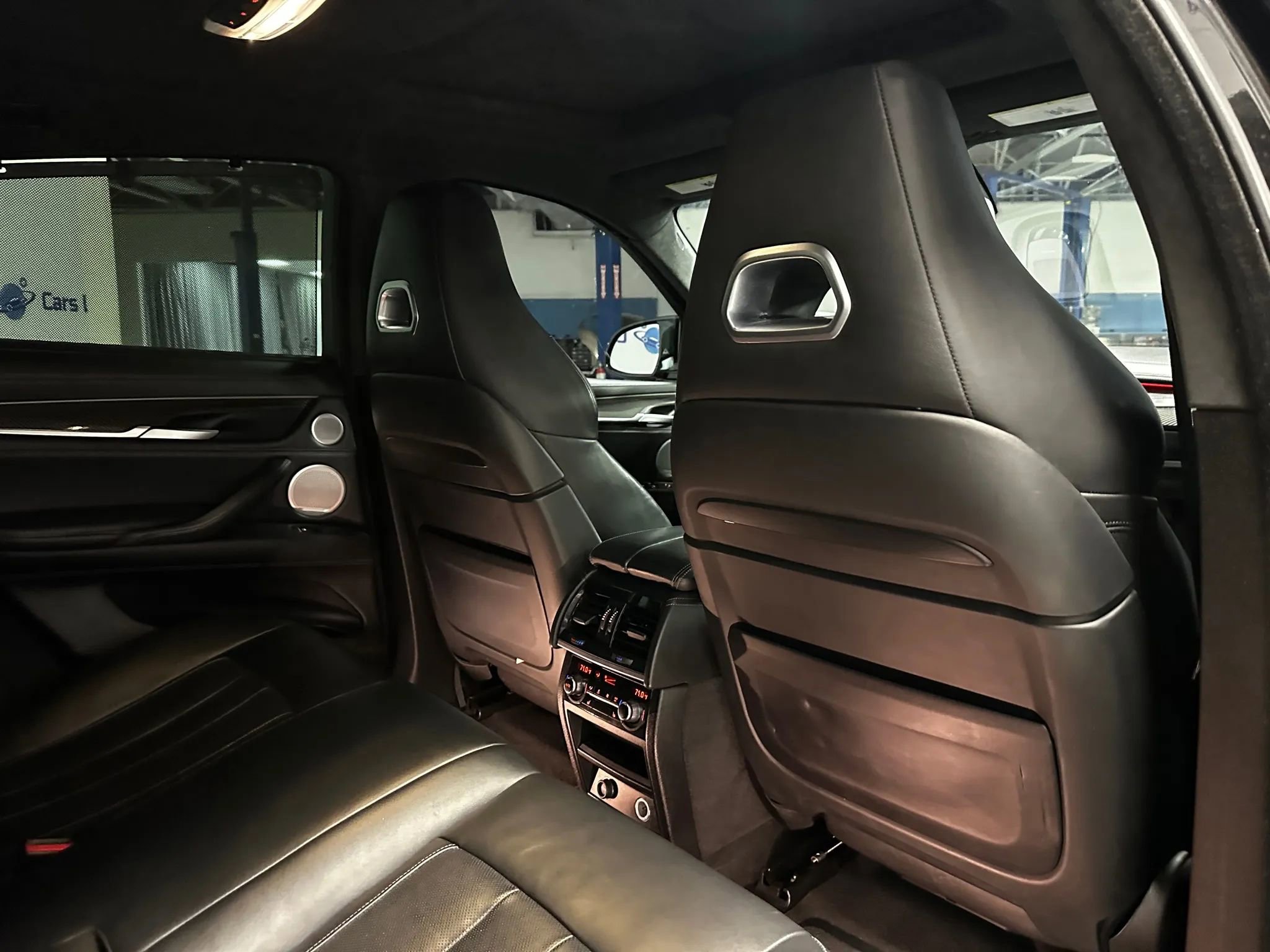 Used 2015 BMW X6 M Sport Utility 4D image 21