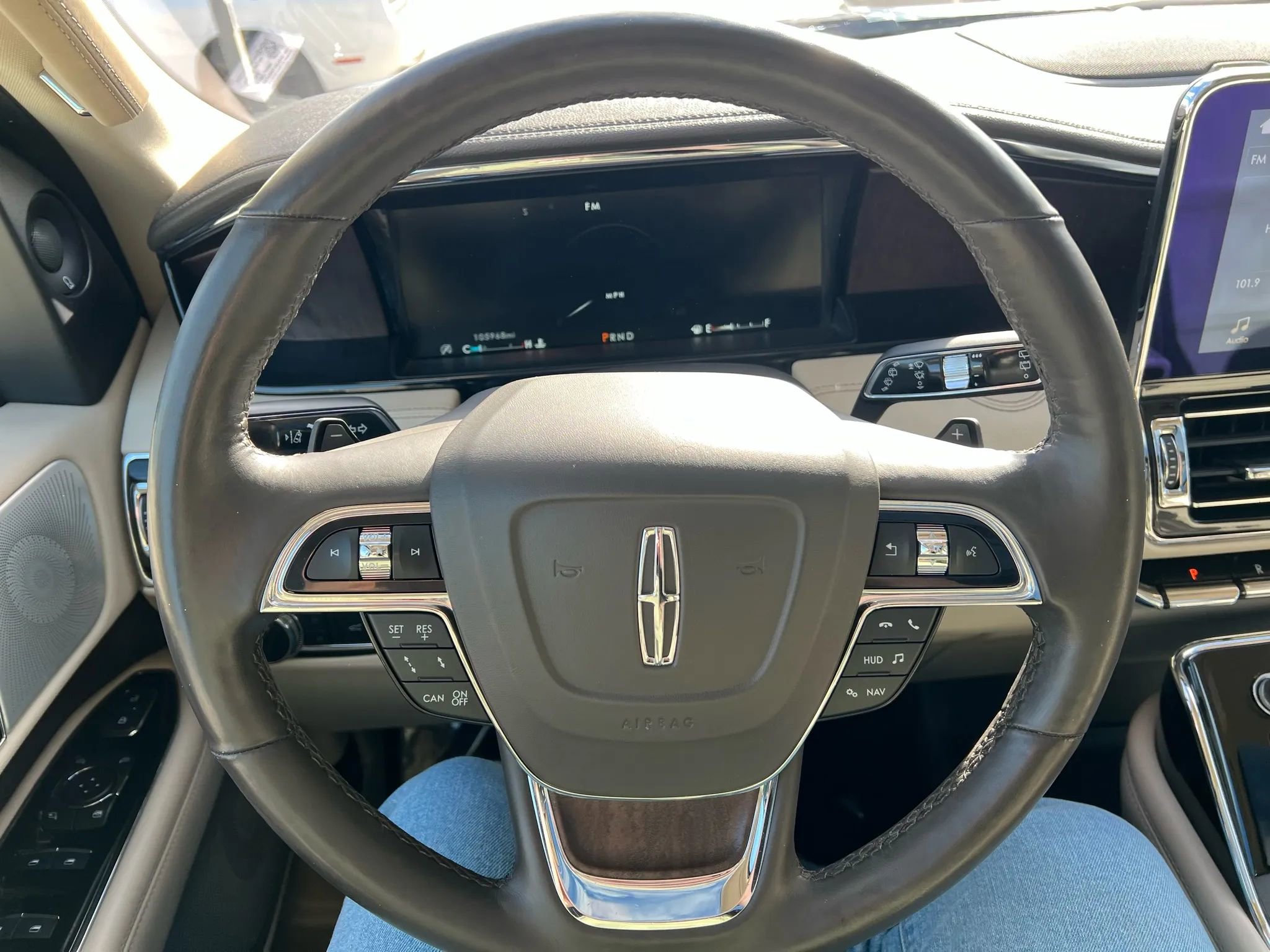 Used 2019 Lincoln Navigator L Reserve w/ Cargo Package image 19