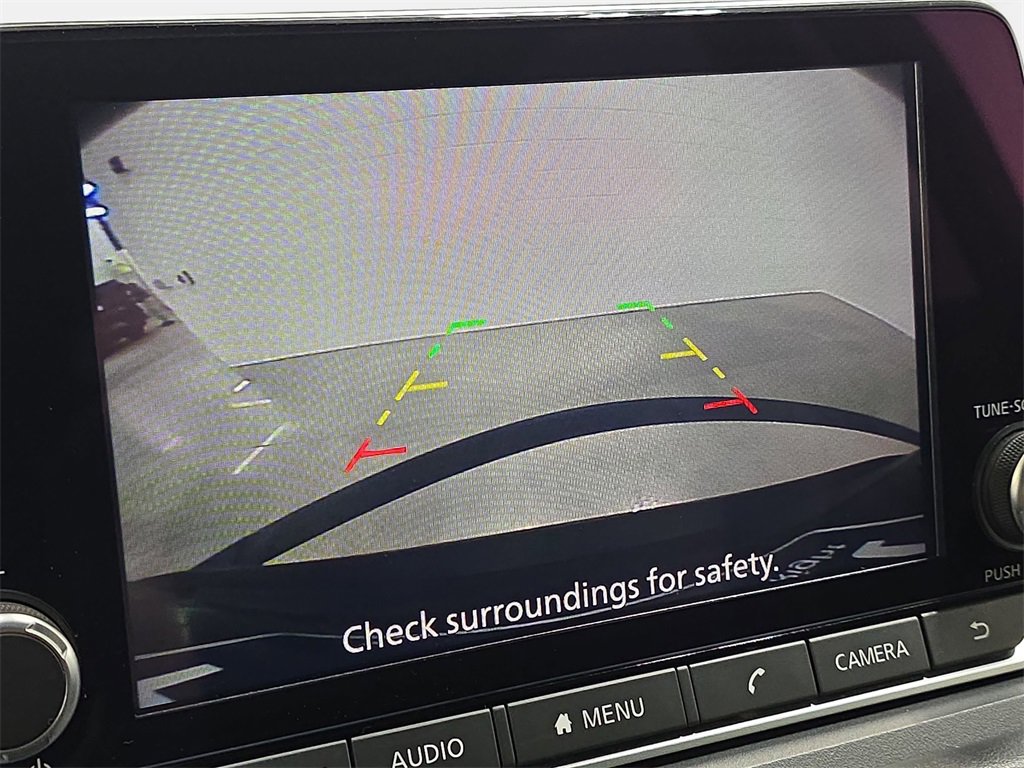 Used 2023 Nissan Rogue SV image 23