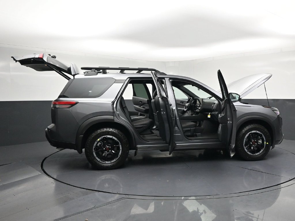 New 2026 Nissan Pathfinder Rock Creek w/ Rock Creek Premium Package AWD/4WD image 35
