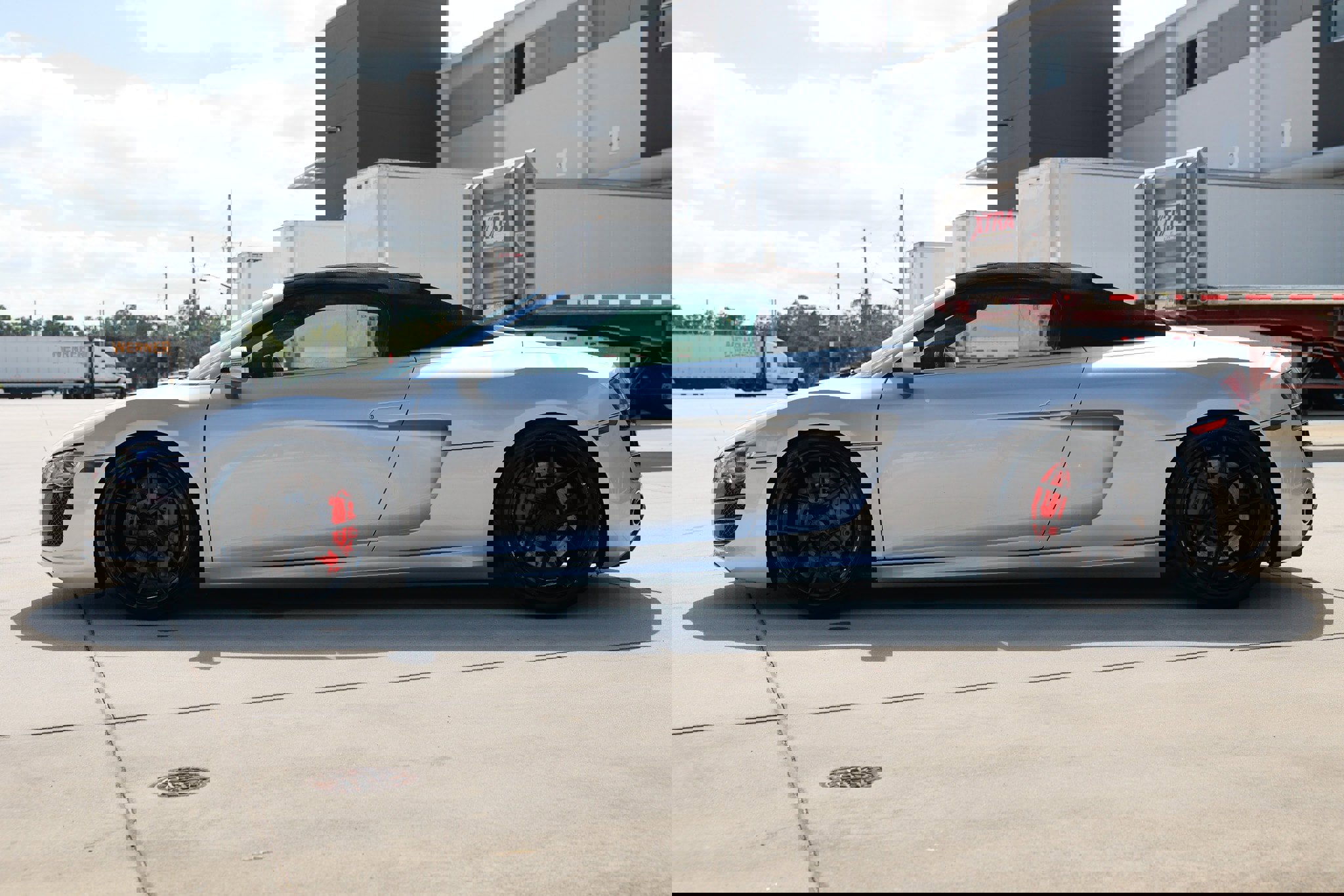 Used 2011 Audi R8 V10 image 8