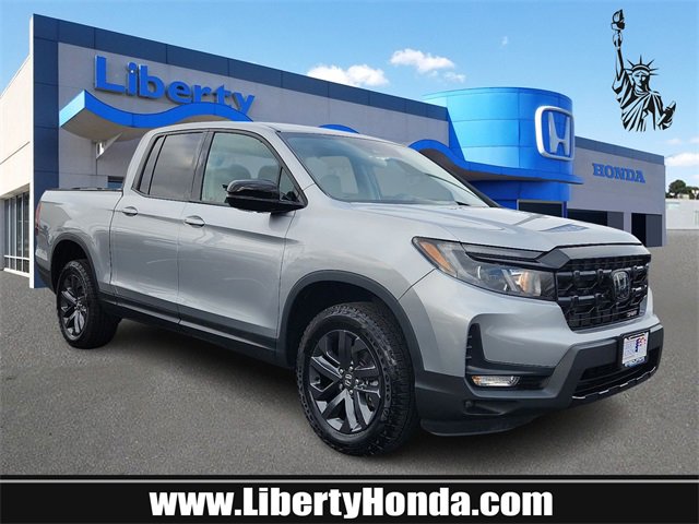 Used 2024 Honda Ridgeline Sport image 1