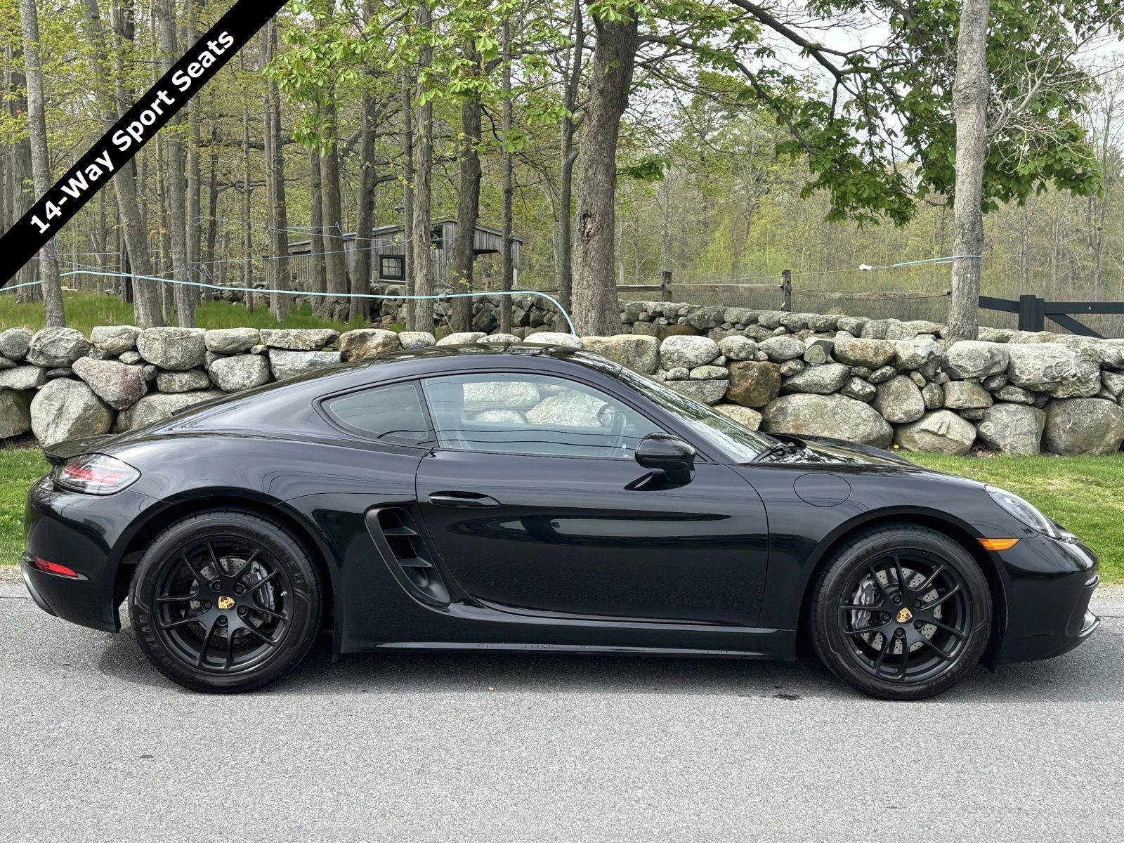 Used 2017 Porsche 718 Cayman RWD image 2