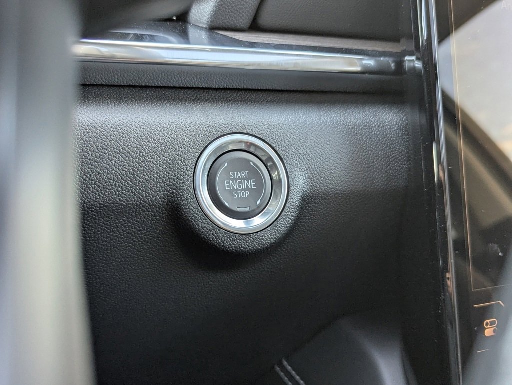 New 2026 GMC Terrain Denali w/ LPO, Floor Liner Package image 23