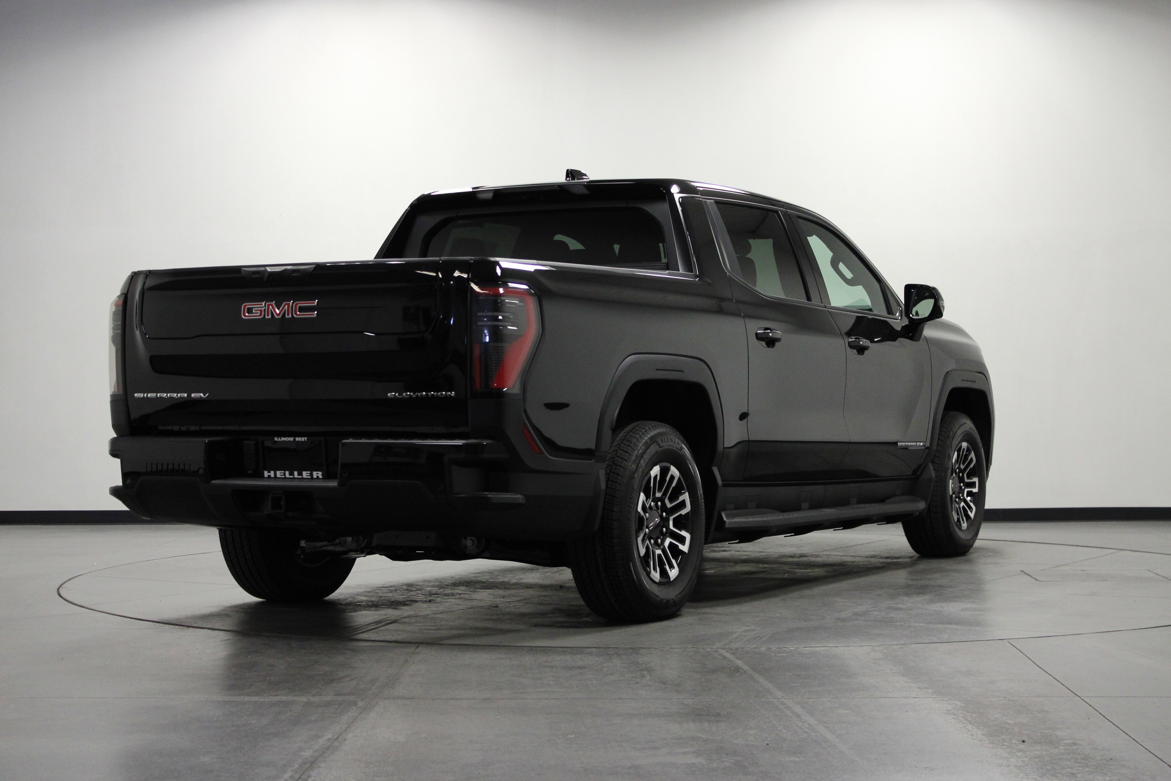 New 2026 GMC Sierra EV Elevation w/ Premium Package image 4