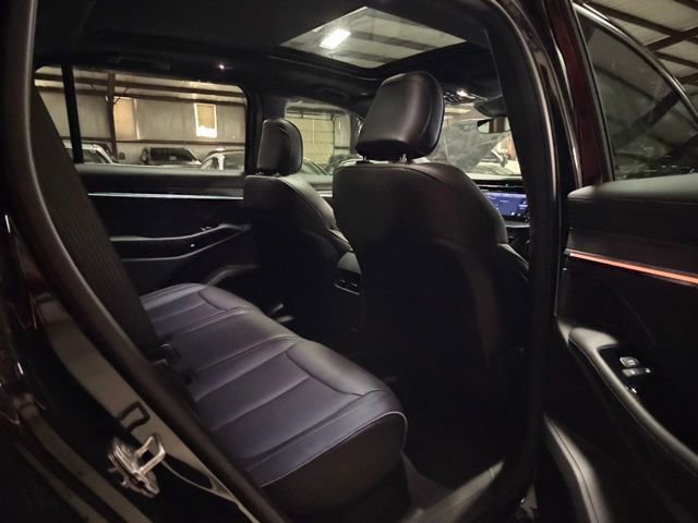 Used 2025 Jeep Wagoneer S Limited image 13