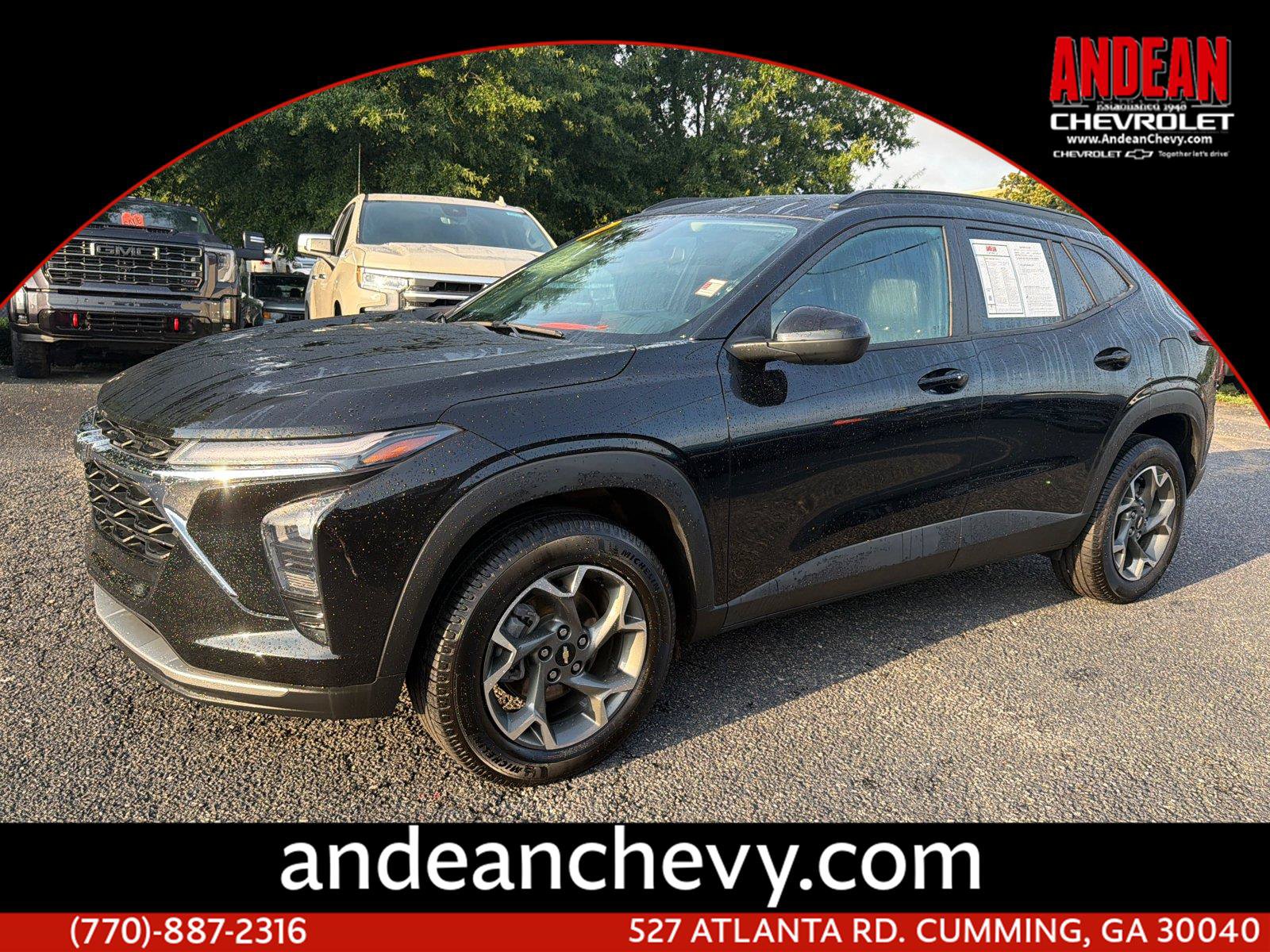 Used 2024 Chevrolet Trax LT w/ Driver Confidence Package FWD image 1