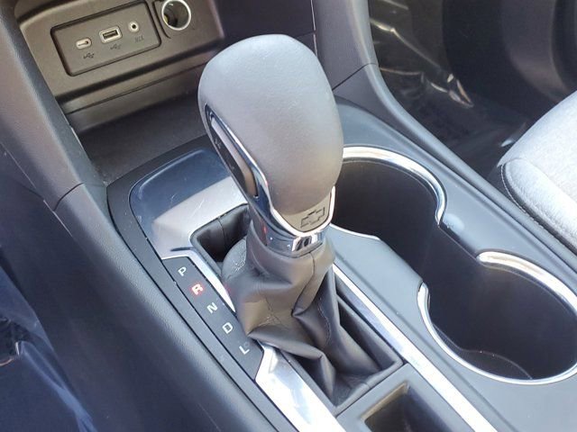 Used 2024 Chevrolet Equinox LS image 25