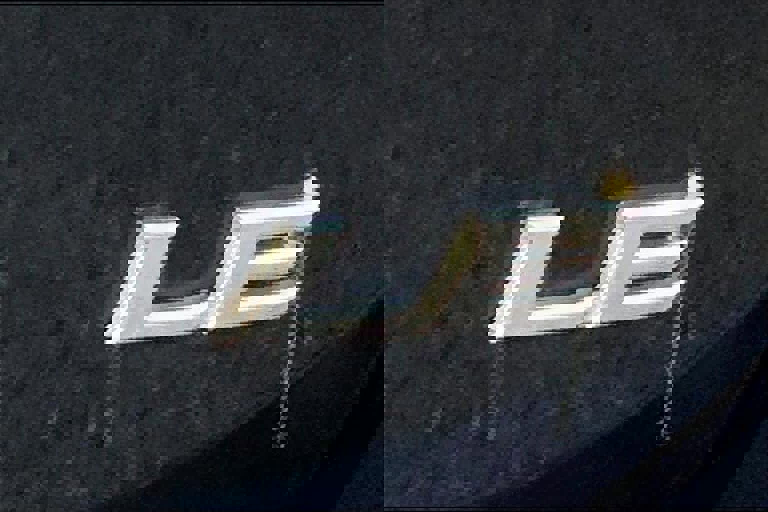 Used 2022 Toyota Camry LE image 10