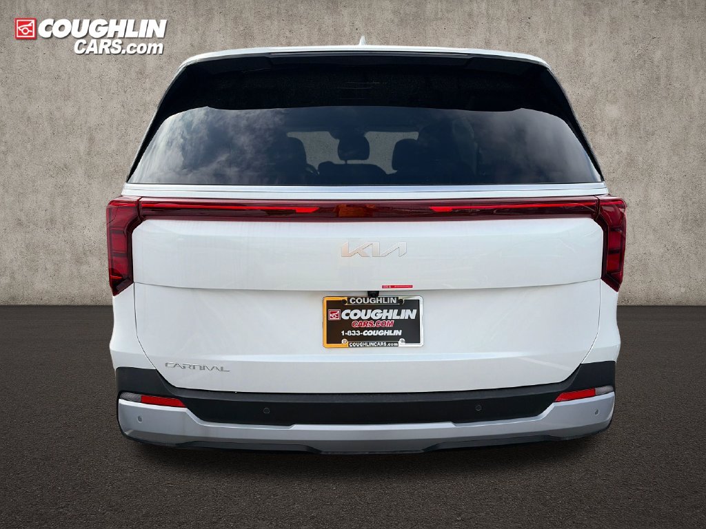 New 2027 Kia Carnival FWD image 6