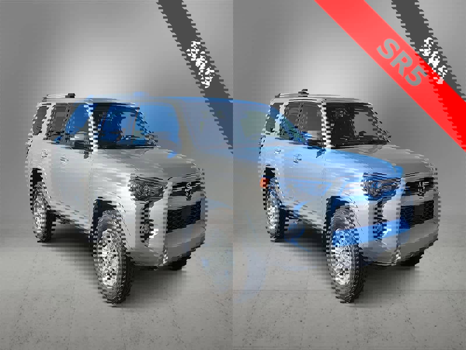 Used 2020 Toyota 4Runner SR5 image 2