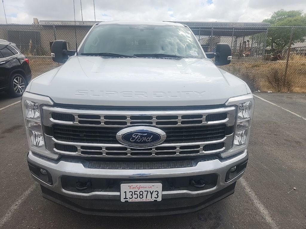 Used 2024 Ford F250 XLT image 2