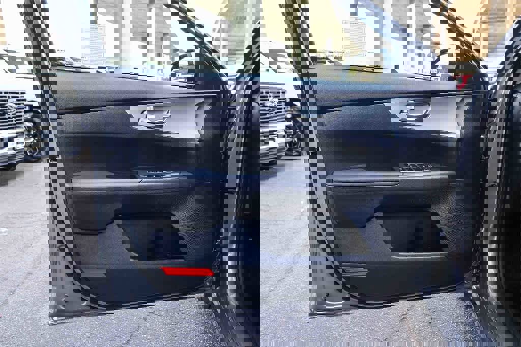 Used 2024 Kia Forte LXS image 22