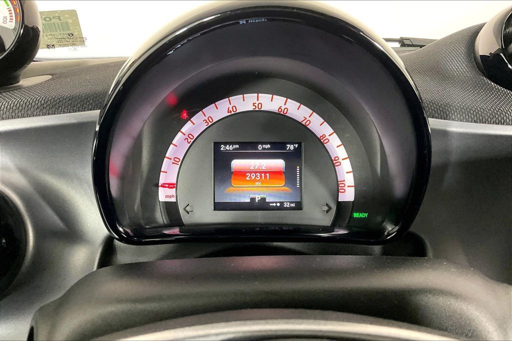 Used 2019 smart fortwo electric drive w/ Sport Package RWD image 17