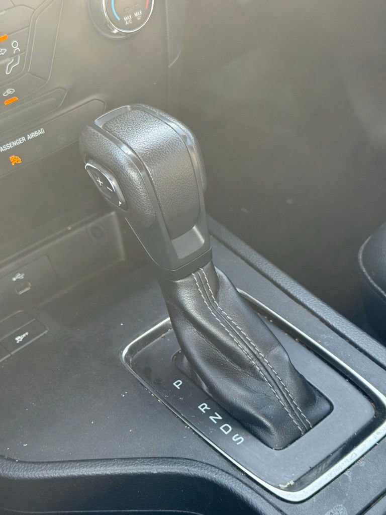 Used 2019 Ford Ranger XL w/ Equipment Group 101A Mid RWD image 19