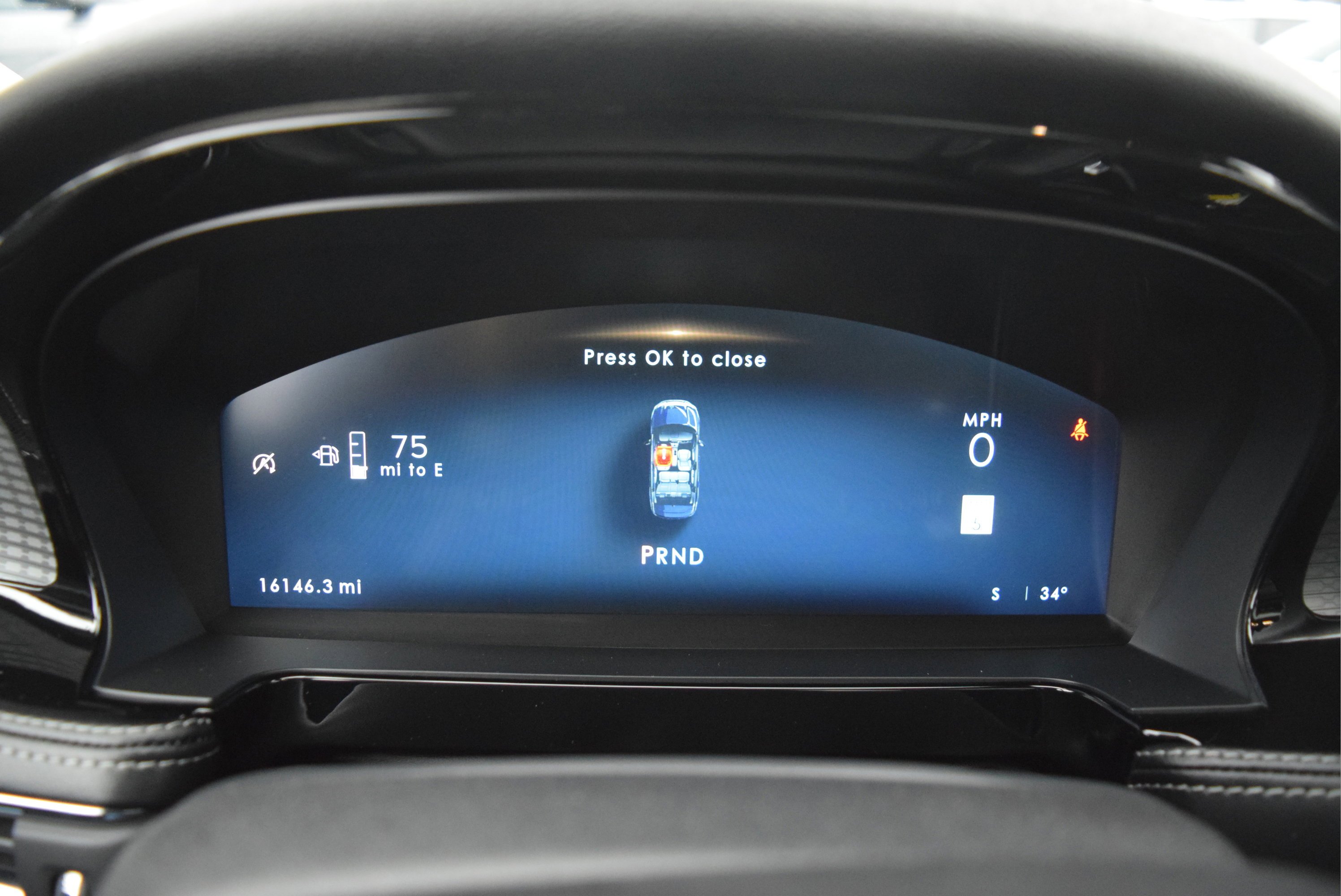 Used 2024 Lincoln Corsair Premiere w/ Equipment Group 101A image 11