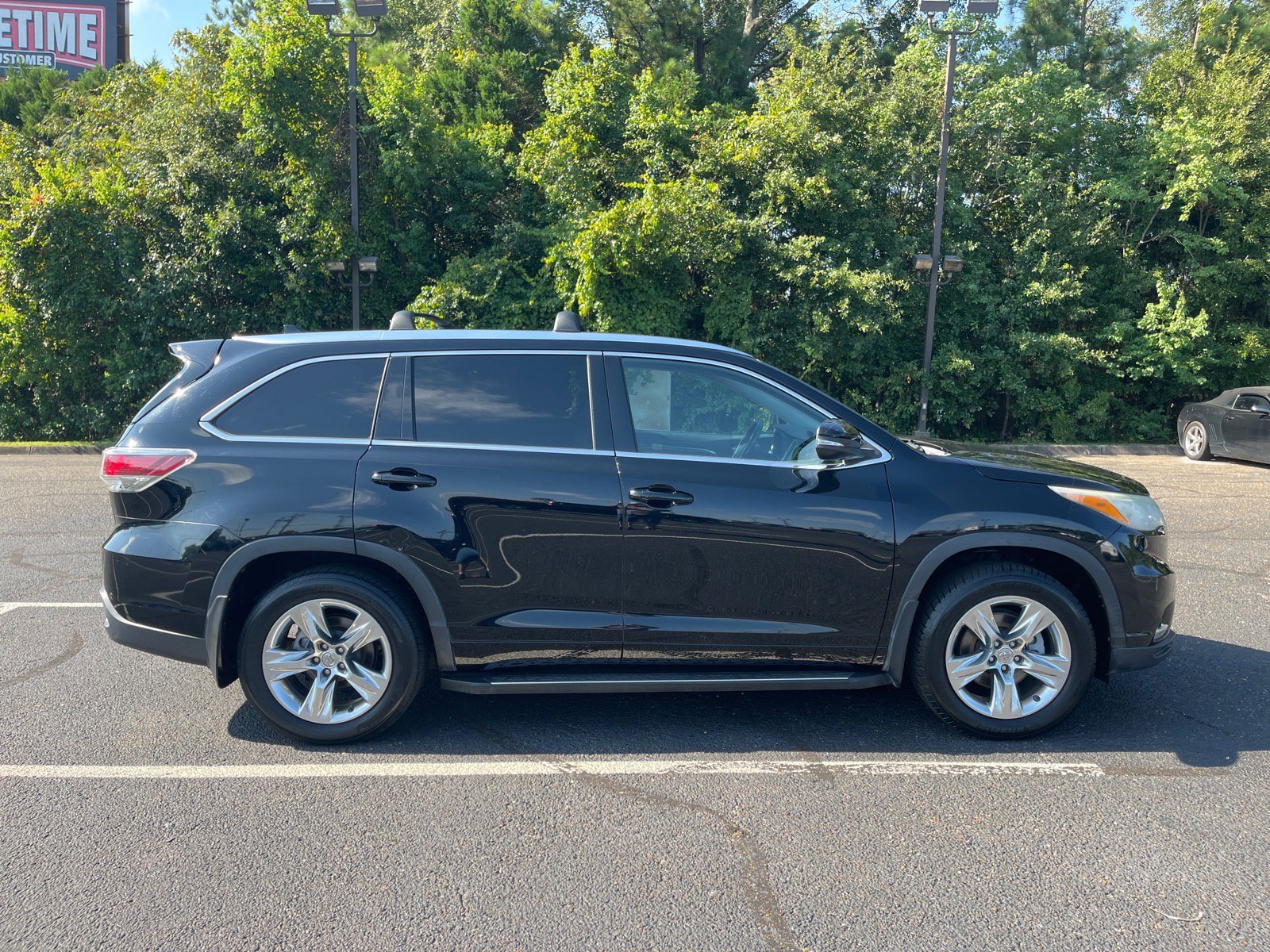 Used 2014 Toyota Highlander Limited Platinum FWD image 21