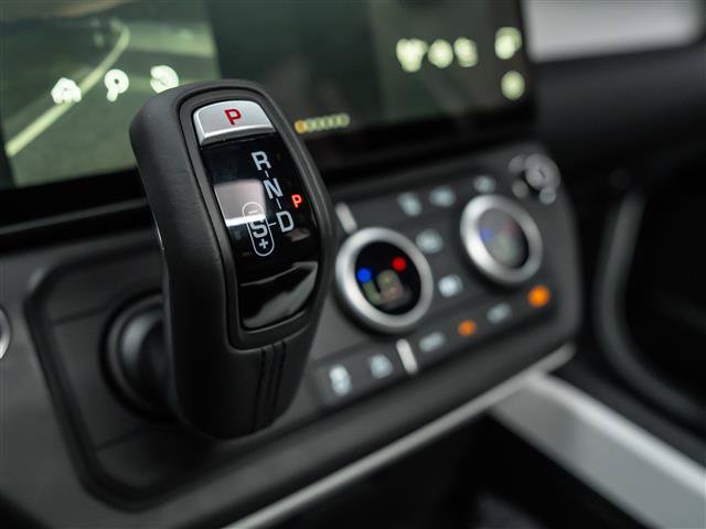 New 2026 Land Rover Defender 110 S AWD/4WD image 27