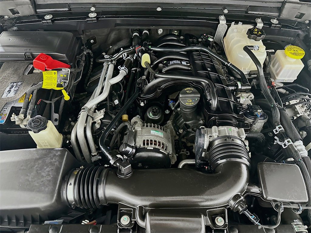 Used 2023 Jeep Gladiator Sport image 32