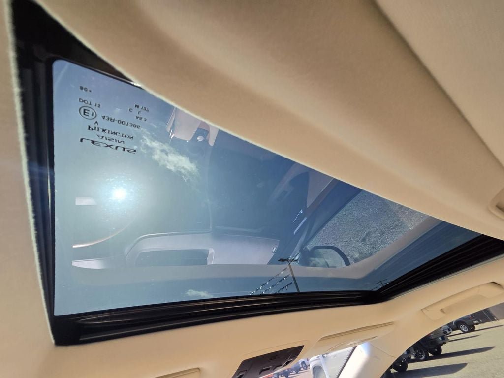 Used 2018 Lexus RX 350 FWD w/ Premium Package image 16
