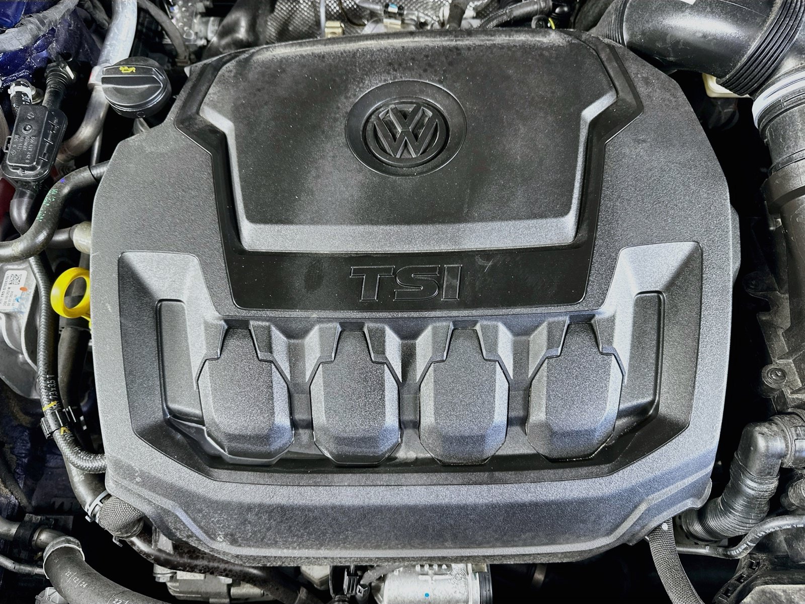 Used 2024 Volkswagen Tiguan SE FWD image 30