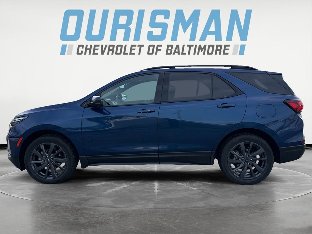 Used 2022 Chevrolet Equinox RS image 3