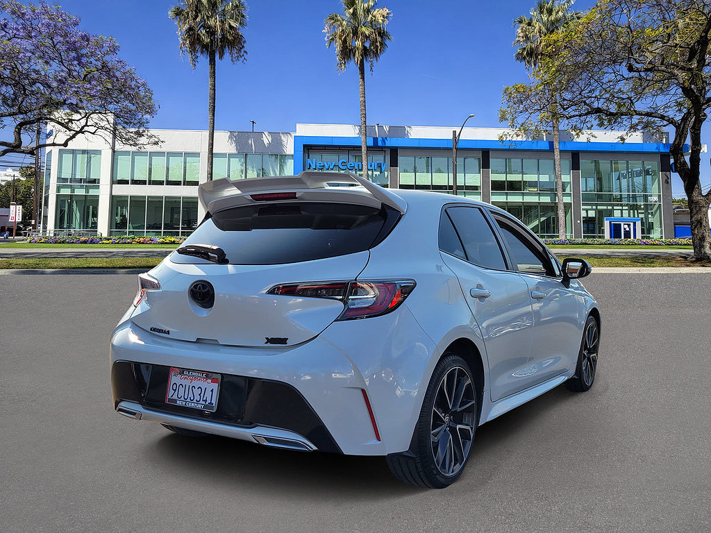 Used 2022 Toyota Corolla XSE FWD image 4
