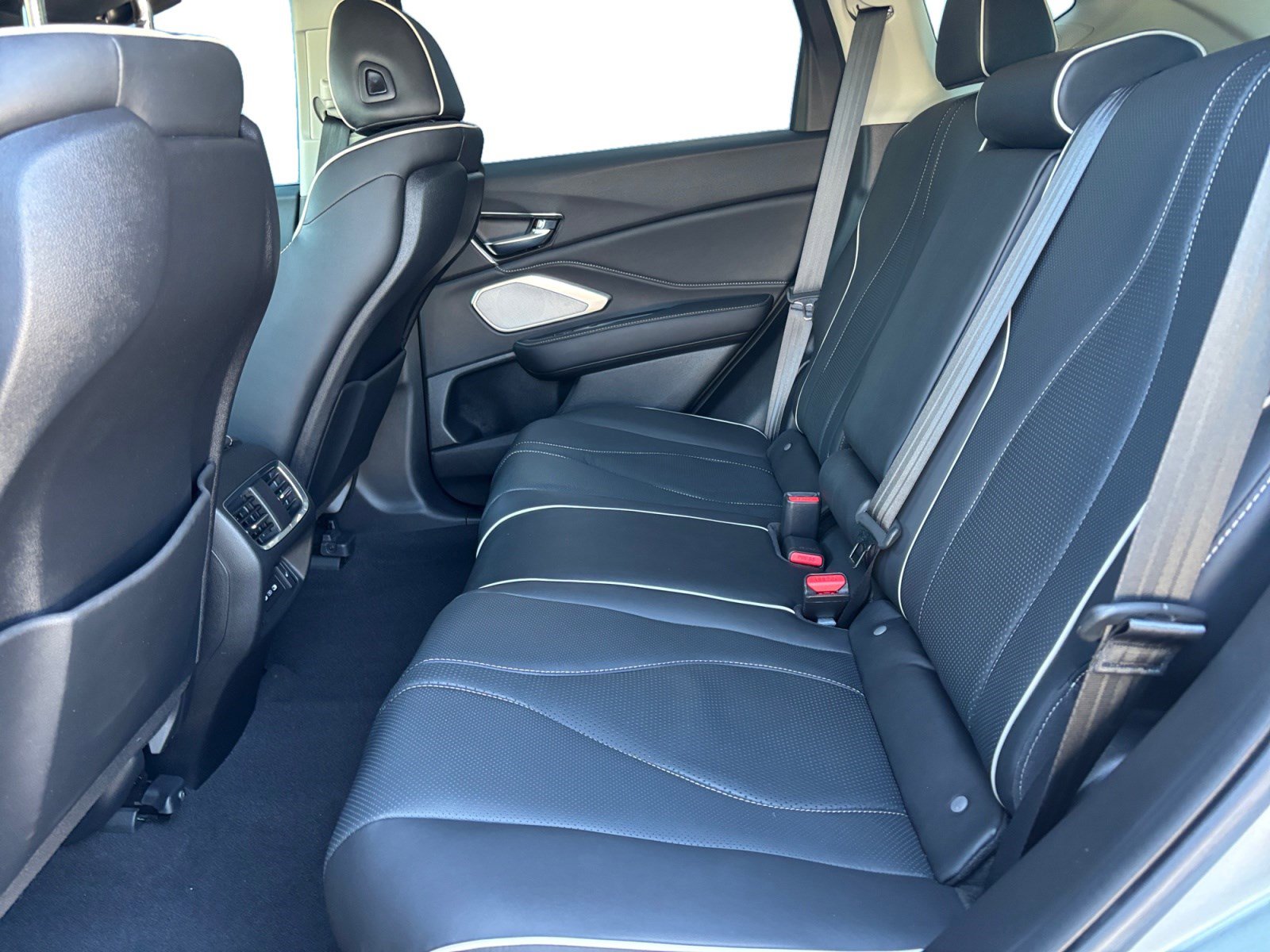 Used 2022 Acura RDX AWD w/ Advance Package image 13