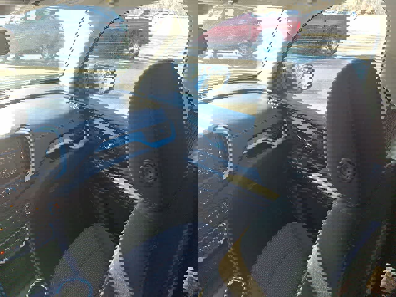 Used 2024 GMC Terrain SLE image 11