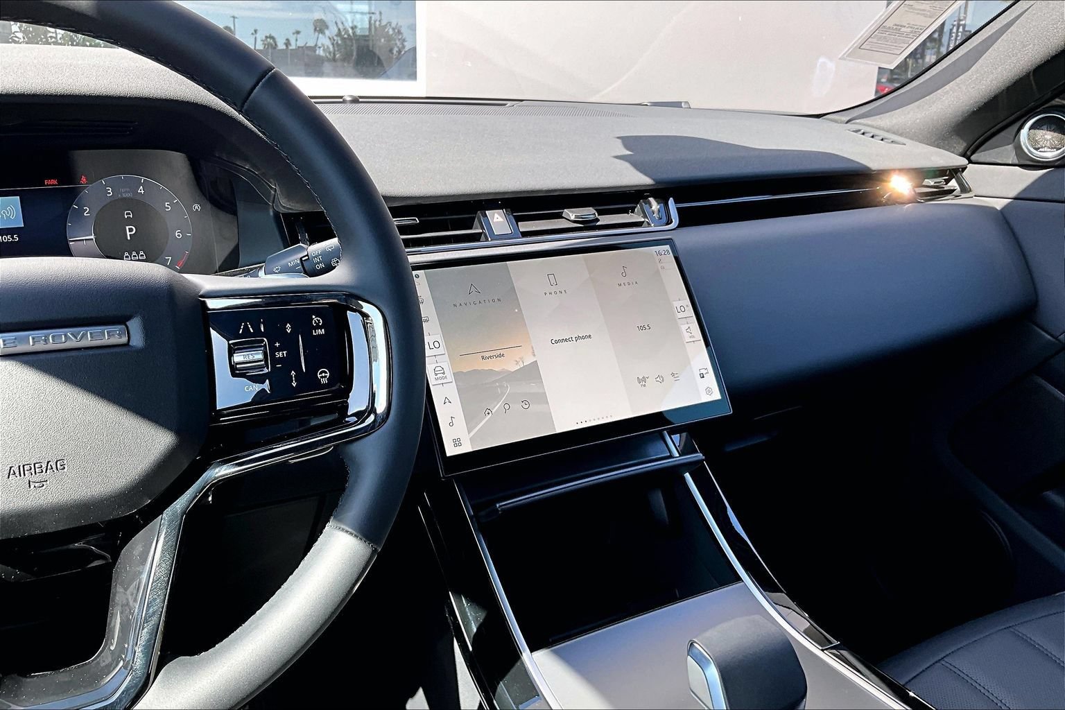 New 2026 Land Rover Range Rover Evoque S AWD/4WD image 7