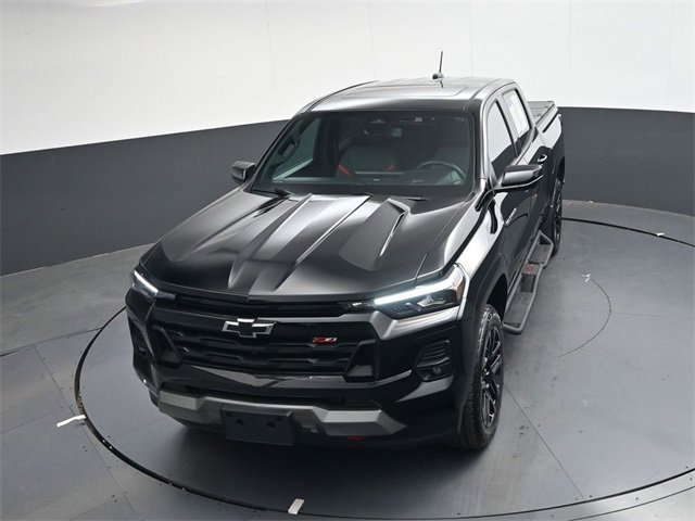 Used 2024 Chevrolet Colorado Z71 w/ Z71 Convenience Package 2 image 21