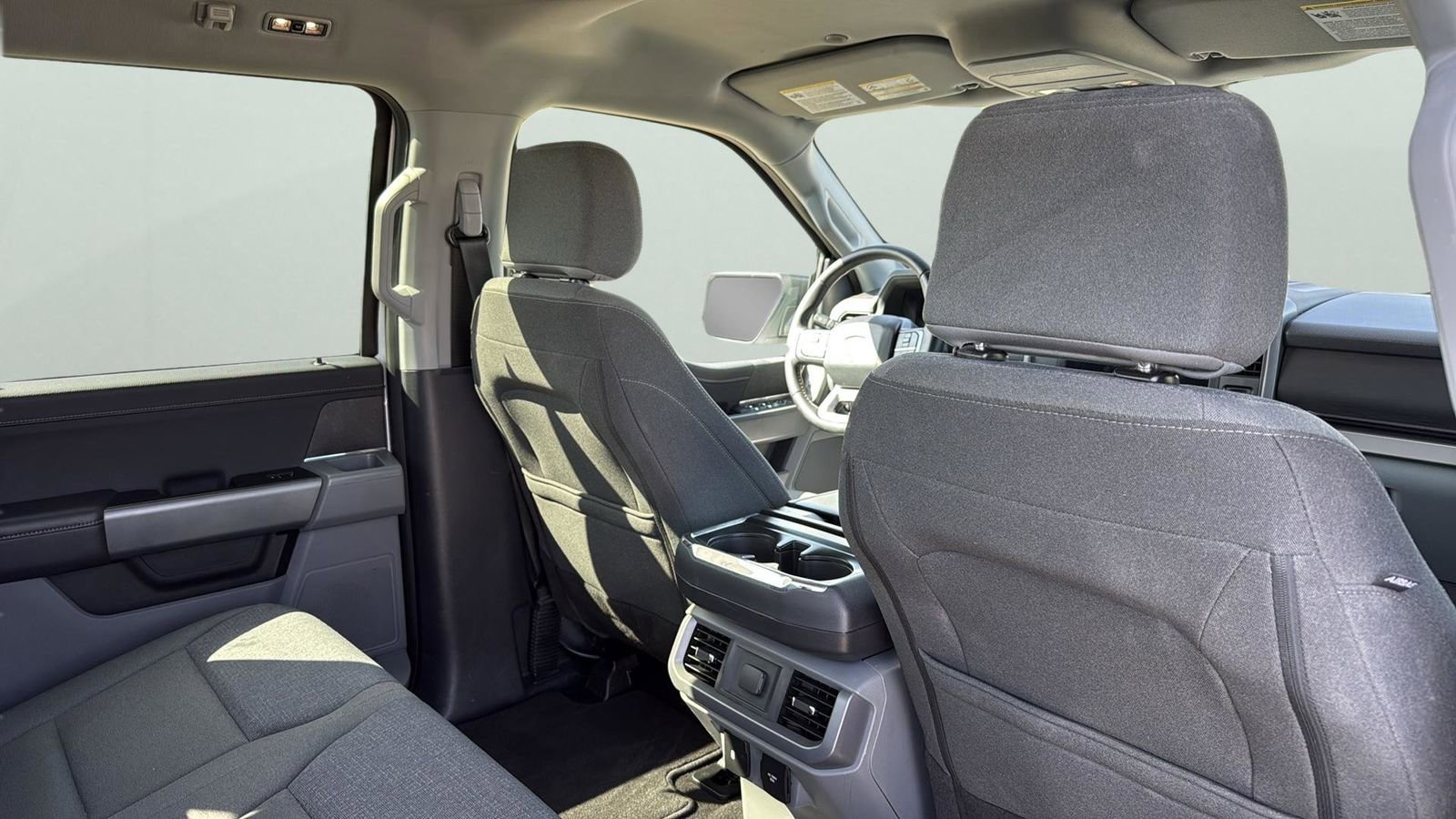 Used 2025 Ford F150 XLT w/ Equipment Group 301A Standard image 29