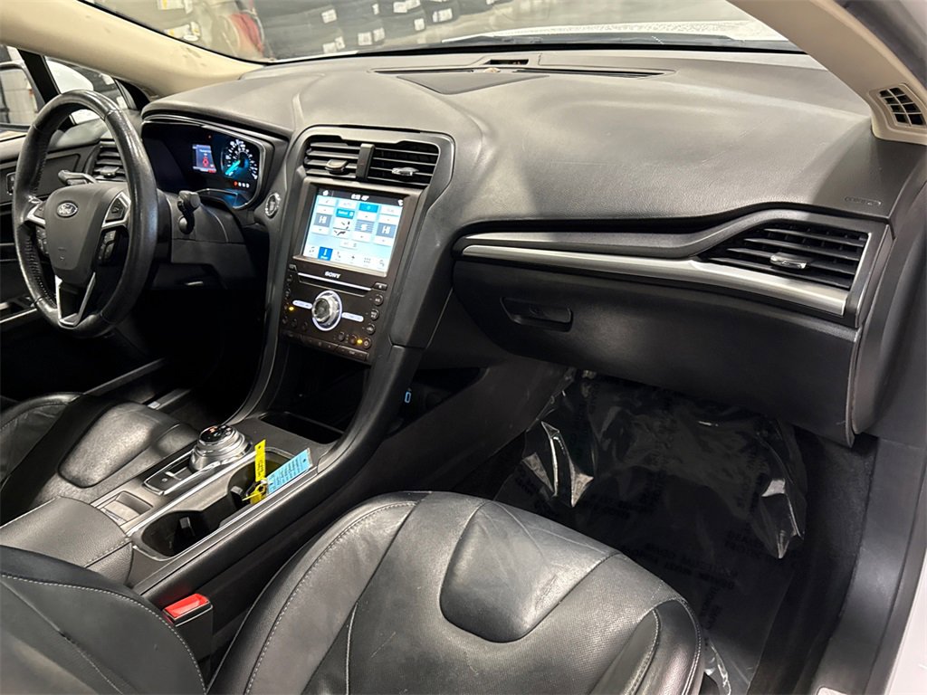 Used 2018 Ford Fusion Energi Titanium image 15