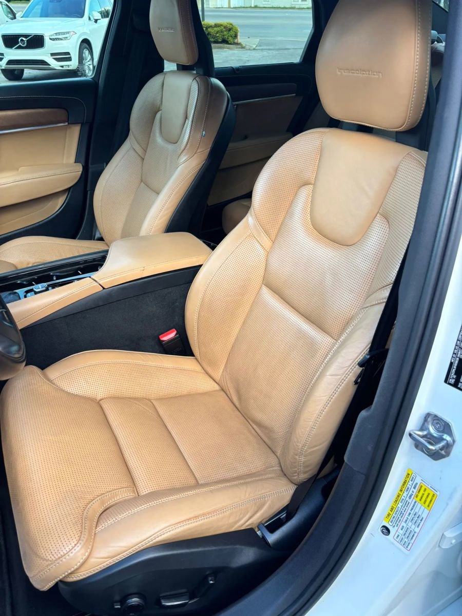 Used 2017 Volvo S90 T6 Inscription w/ Vision Package AWD/4WD image 14