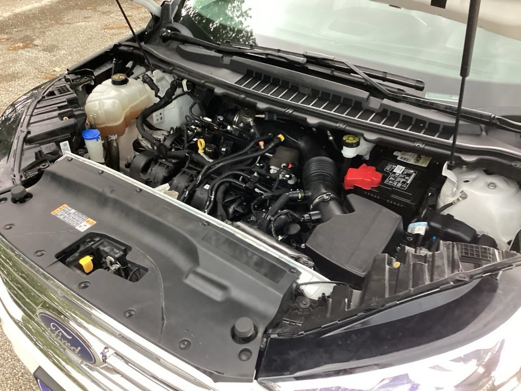 Used 2019 Ford Edge Titanium w/ Equipment Group 301A FWD image 23
