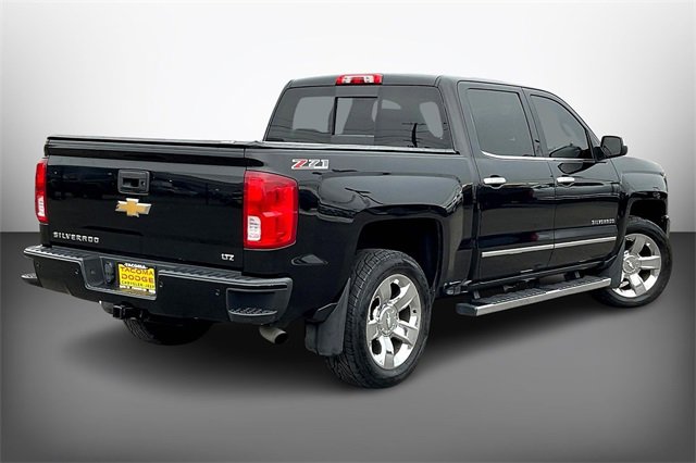 Used 2017 Chevrolet Silverado 1500 LTZ Z71 w/ LTZ Plus Package image 13