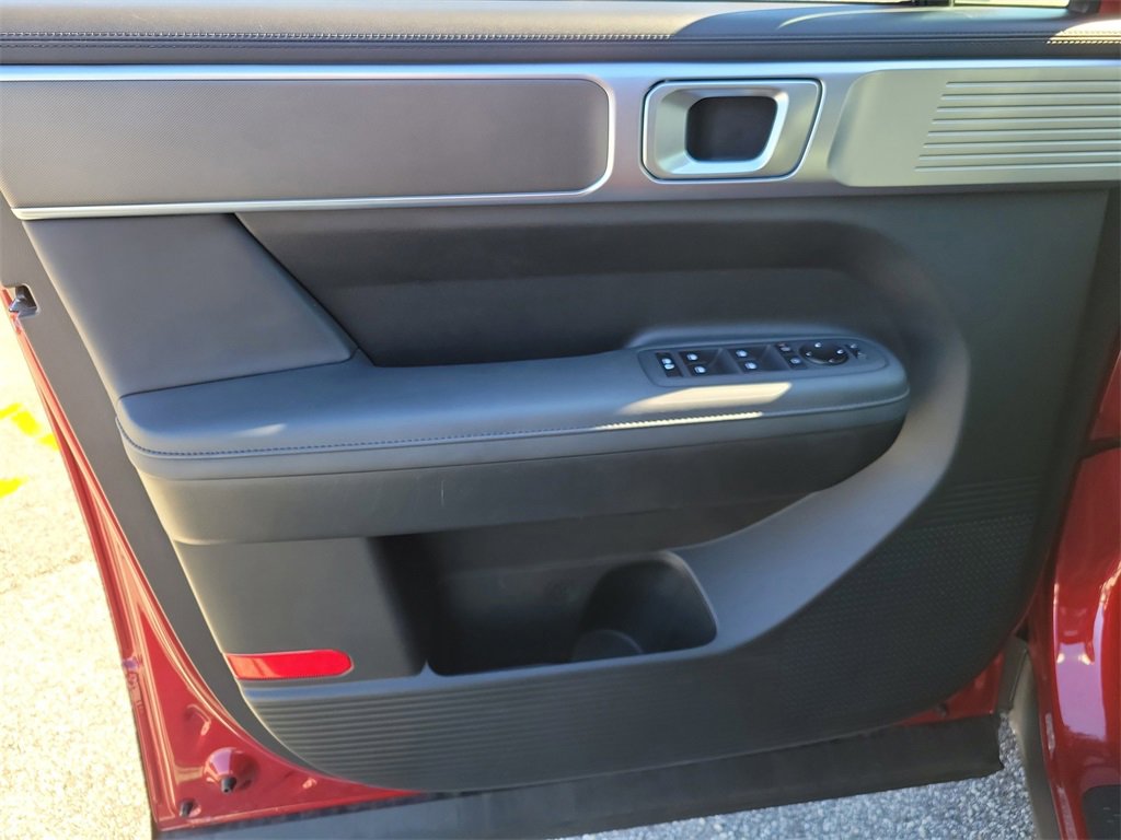 Used 2025 Hyundai Santa Fe SEL image 19