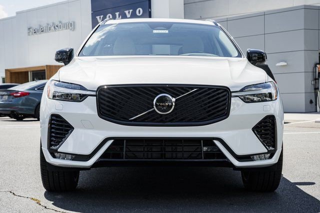 Used 2026 Volvo XC60 B5 Ultra w/ Protection Package Premier AWD/4WD image 2