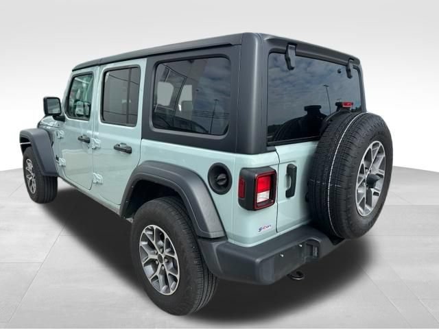 Used 2024 Jeep Wrangler Unlimited Sport AWD/4WD image 5