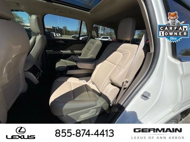 Used 2023 Lincoln Aviator Reserve w/ Equipment Group 201A AWD/4WD image 12