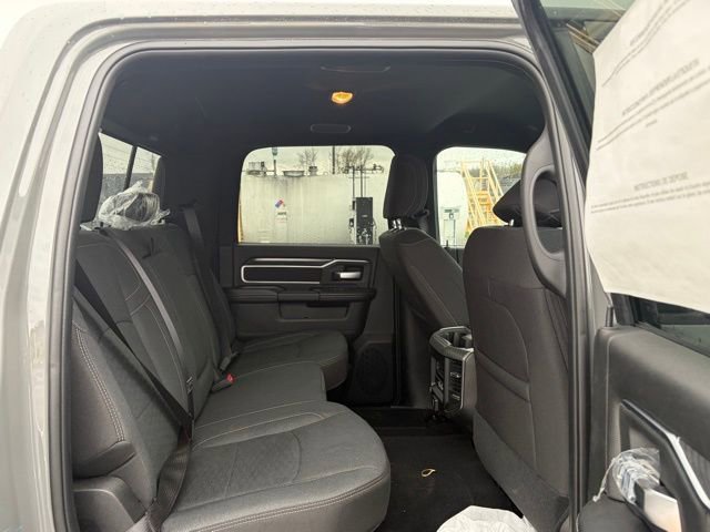 New 2026 RAM 2500 Big Horn AWD/4WD image 31