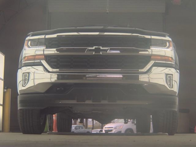 Used 2019 Chevrolet Silverado 1500 LT w/ All Star Edition AWD/4WD image 3
